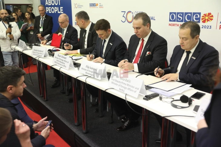 На маргините на Министерскиот состанок на ОБСЕ потпишана заедничка изјава за борба против корупцијата