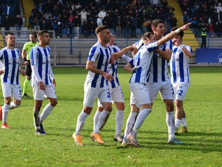 Shkupi ka mposhtur Shkendijen, Struga me një kthesë në pikë në Kavadar