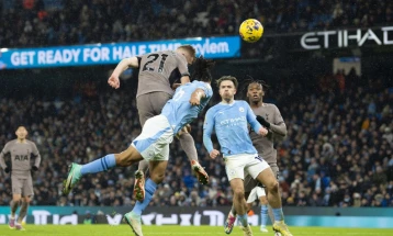 Kulusevski scores late Spurs leveller at City, Liverpool win cracker