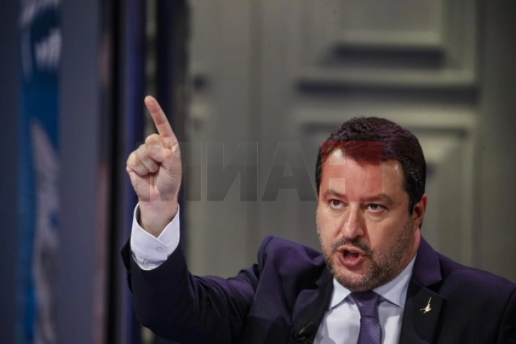 Salvini i bëri thirrje të djathtës së bashkuar për ta 