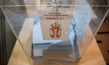 РИК на Србија: Има процедури во случај на дојави за бомби во училиштата - избирачки места
