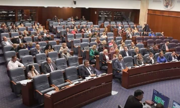 Собранието ја изгласа одлуката за прераспределба на средства помеѓу буџетските корисници на централната власт и помеѓу фондовите