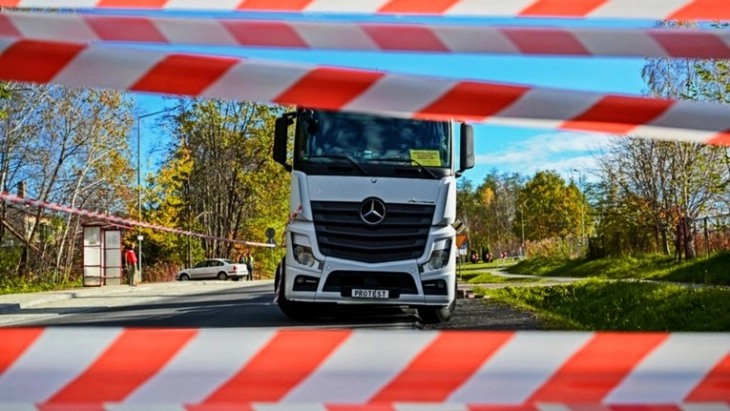 Украински гранични служби: Полските камионџии блокираат клучна точка на украинската граница