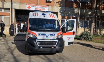 Ново возило за Итната медицинска помош обезбеди Општата болница – Кочани