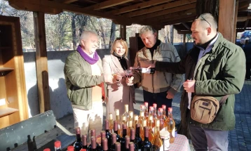 Предновогодишен вински базар во кавадаречкиот Вински музеј