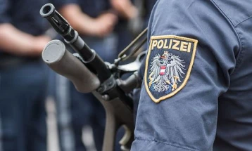 Во Австрија уапсени четири лица поради планирање можен исламистички напад