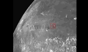 Јапонскиот месечев приземјувач „СЛИМ“ ги испрати првите снимки од Месечината