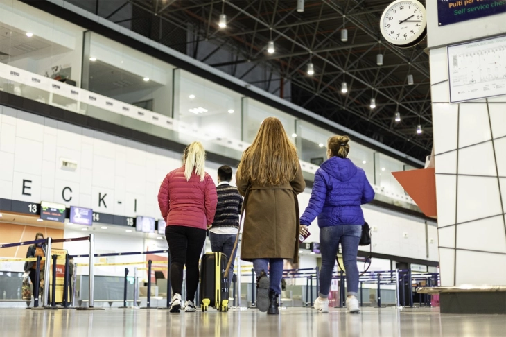 Два лета на скопскиот аеродром откажани поради магла