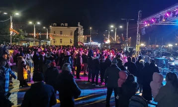 Весела и спокојна новогодишна ноќ во Охрид