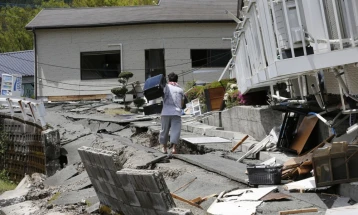 Најмалку 64 лица загинаа во разурнувачкиот земјотрес во Јапонија