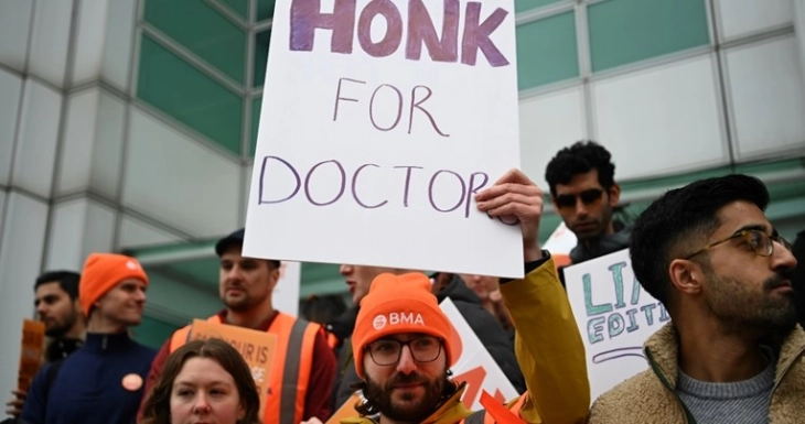 Штрајк на младите лекари во Англија, нема да работат шест дена