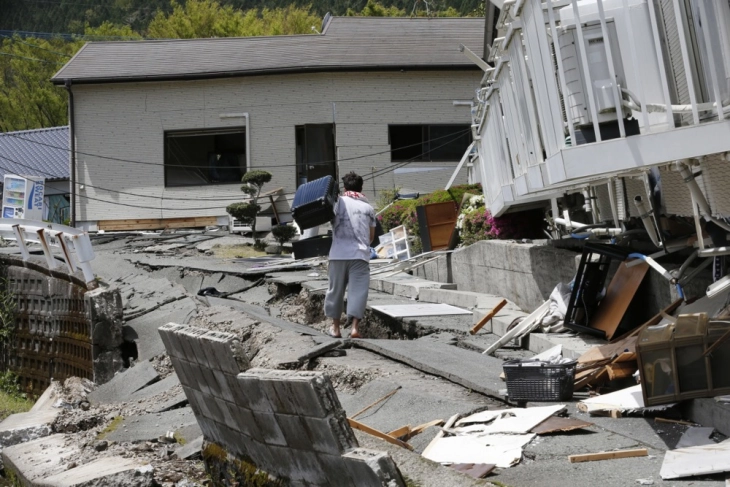 Number confirmed dead after Japan earthquake rises to 100