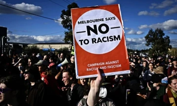 Австралија го забрани нацистичкиот поздрав