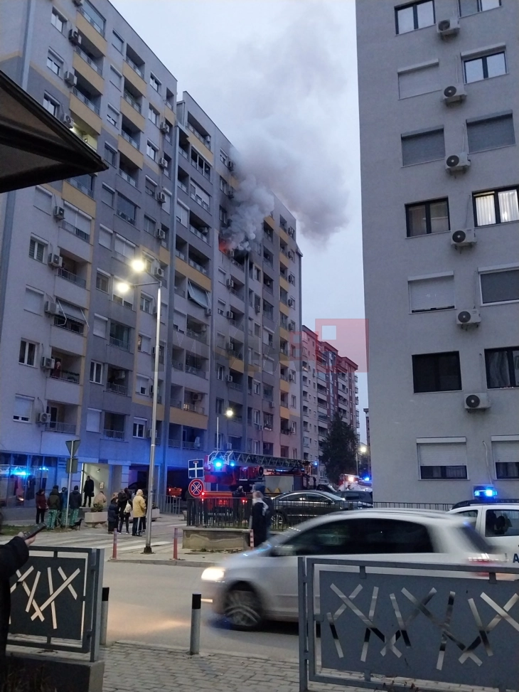 Një person pësoi në zjarrin në Aerodrom të Shkupit