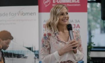 АЕТМ: Во првите 9 месеци од 2023 година потрошени 29.9 милјарди денари во е-трговија