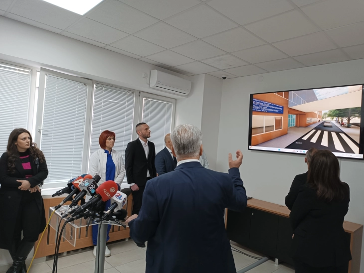 Drejtori i Klinikës për sëmundje kirurgjikale kërkon zgjerim të objektit për salla të operacionit