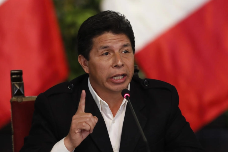 Државното обвинителство на Перу побара 34 години затвор за поранешниот претседател Кастиљо