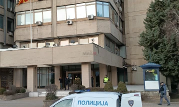 Лажна е пријавата за наводно поставена бомба во зградата на НБРМ во Скопје