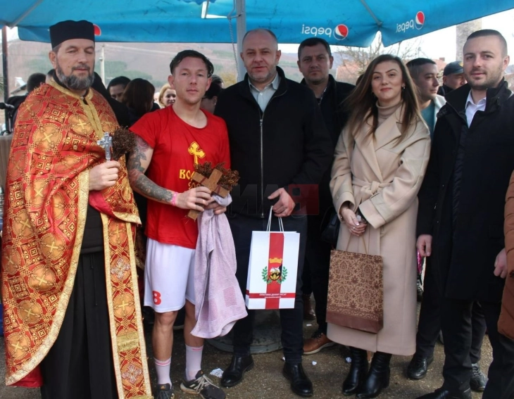 Христијан Нешковски најсреќен на Водици во Демир Хисар