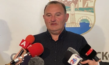 Stojanovski: Do të dakordohemi nëse do të ketë transport publik prej orës 17:00, nesër prej orës 04:?45 do të funksionojë normalisht