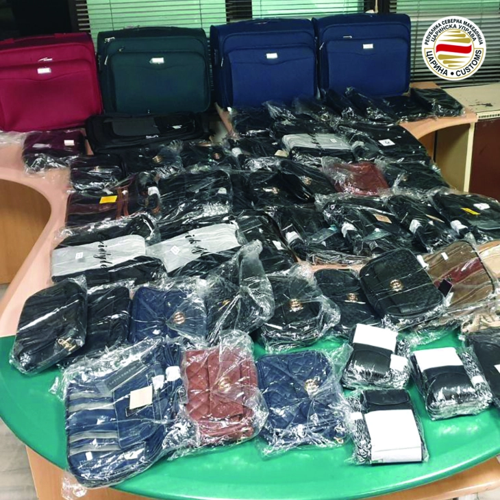 Customs officers seize 45 women's bags, other pieces of luggage