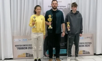 Николовски од ШК Алкалоид на делба на второ место на турнирот во Параќин