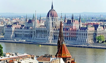 Унгарија се откажува од приговорите за создавање на нов фонд за оружје на ЕУ за Украина
