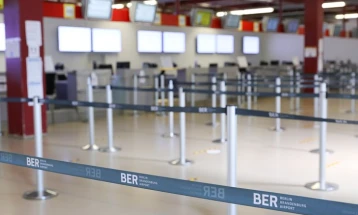 Синдикатот на работниците од безбедноста на германските аеродроми за четврток свика штрајк