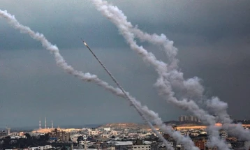 MSH në Gazë: Për një orë janë vrarë të paktën 50 njerëz nga granatimet e armatës izraelite