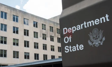 САД повикаа на ослободување на локалниот персонал во нивната амбасада во Сана