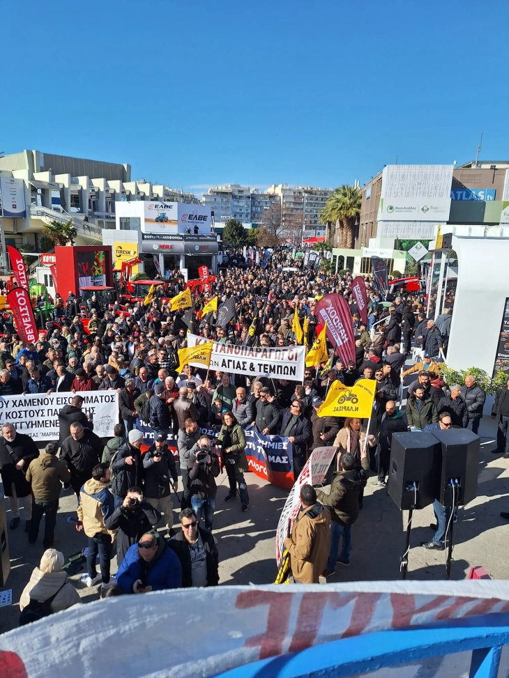 Масовен и мирен протест на земјоделците во Солун