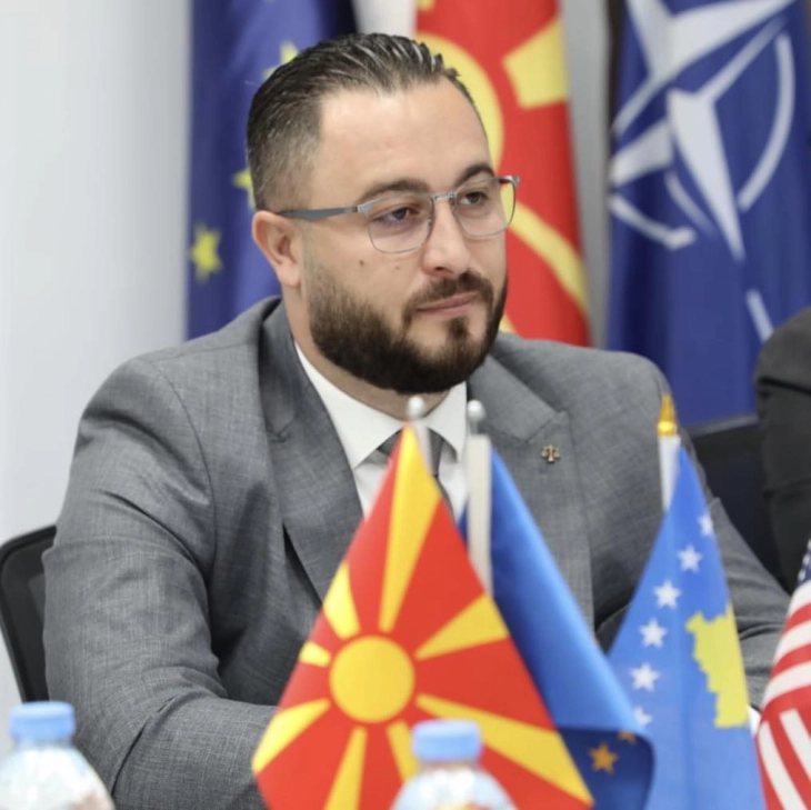 Дритон Небиу од Алијанса за Албанците пријави сопартиец за физички напад
