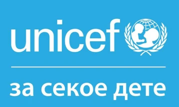 УНИЦЕФ: Потребни се повеќе напори за заштита на децата на интернет