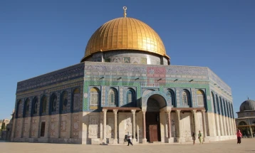 Kolonët izraelitë hynë në oborrin e xhamisë Al Aksa në Jerusalem
