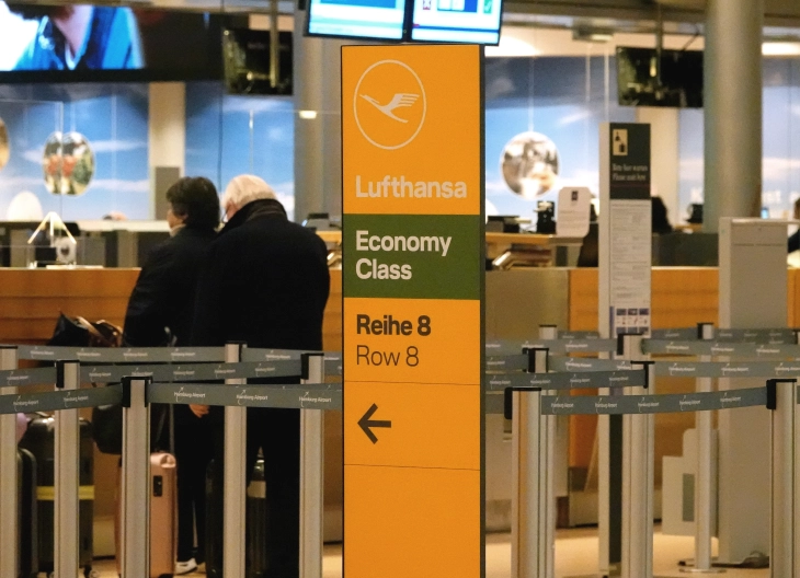 Персоналот на аеродромите во Франкфурт и Минхен започна 27-часовен штрајк
