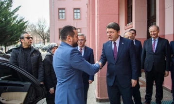 Lloga in Ankara discusses Palevski's extradition with Tunç