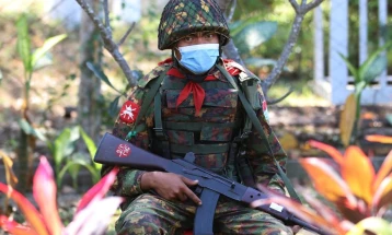 Хунтата во Мјанмар воведува задолжителен воен рок за мажи и жени