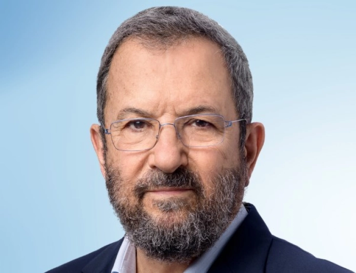 Ehud Barak: Netenjahu do t'i rrezikojë jetët e pengjeve që të duket i fortë