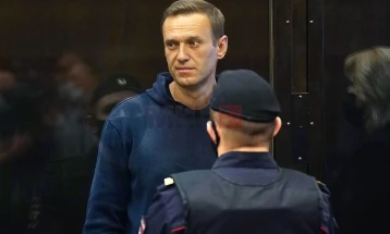 Навални: Веќе 100 дена пред ќелијата ми пуштаат ист говор на Путин