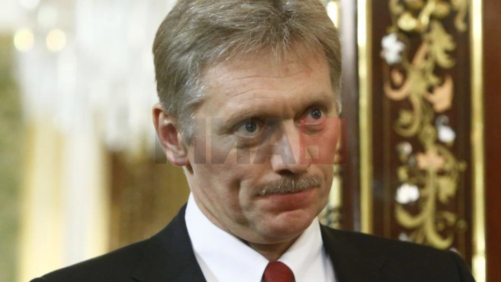 Peskov: Shfaqja e trupave të NATO-s në Ukrainë do të çojë në një përplasje të drejtpërdrejtë me Rusinë