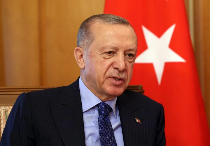 Ердоган им понуди на Русија и на Украина мировни преговори во Турција