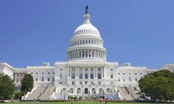 Конгресот усвои мерка за привремено финансирање на владата на САД