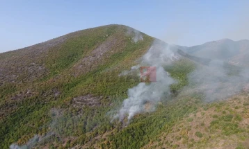 ЦУК: Десет пожари на отворено во последното деноноќие, активен пожарот во општина Македонски Брод
