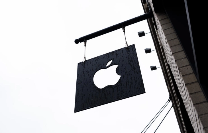 ЕК го казни „Епл“ со над 1,8 милијарди евра за злоупотреба на доминантната позиција на „Еп Стор“  