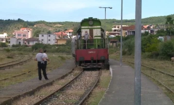 Со 368 милиони евра Албанија ќе ја реконструира железничката пруга Вора-Хан Хоти