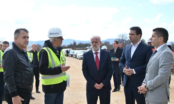 Xhaferi, ministers urge MPs to adopt laws enabling completion of Rankovce – Kriva Palanka Corridor VIII expressway