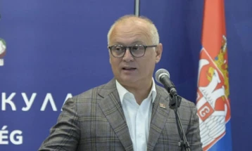 Vesiq: Qytetarët e Kosovës me letërnjoftim serb mund të marrin numër ID dhe të punojnë në Maqedoni të Veriut dhe Shqipëri