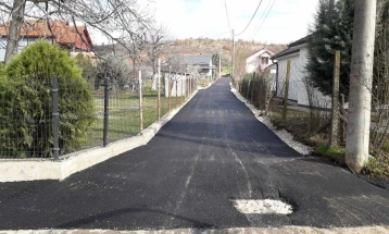 Асфалтирани улици во Дељадровци и Текија во општина Илинден