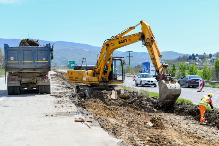 Xhaferi to inspect rehabilitation works at Petrovec-Katlanovo motorway section
