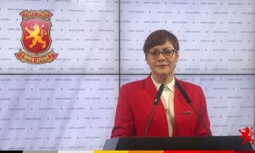 Димитриеска Кочоска: Владата на СДСМ и ДУИ нѐ турна во фискална провалија